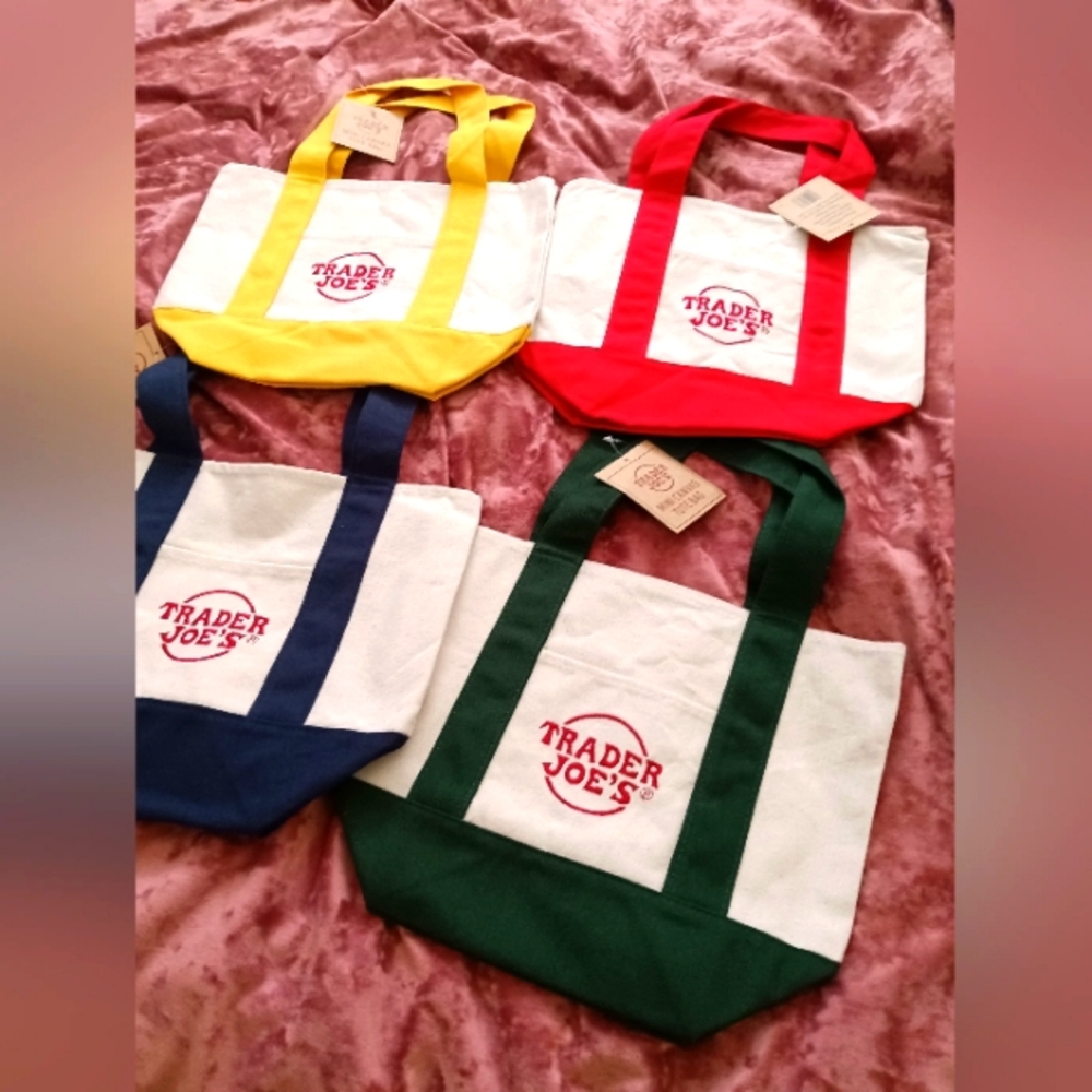 Trader Joe's limited edition mini tote bags set of 4